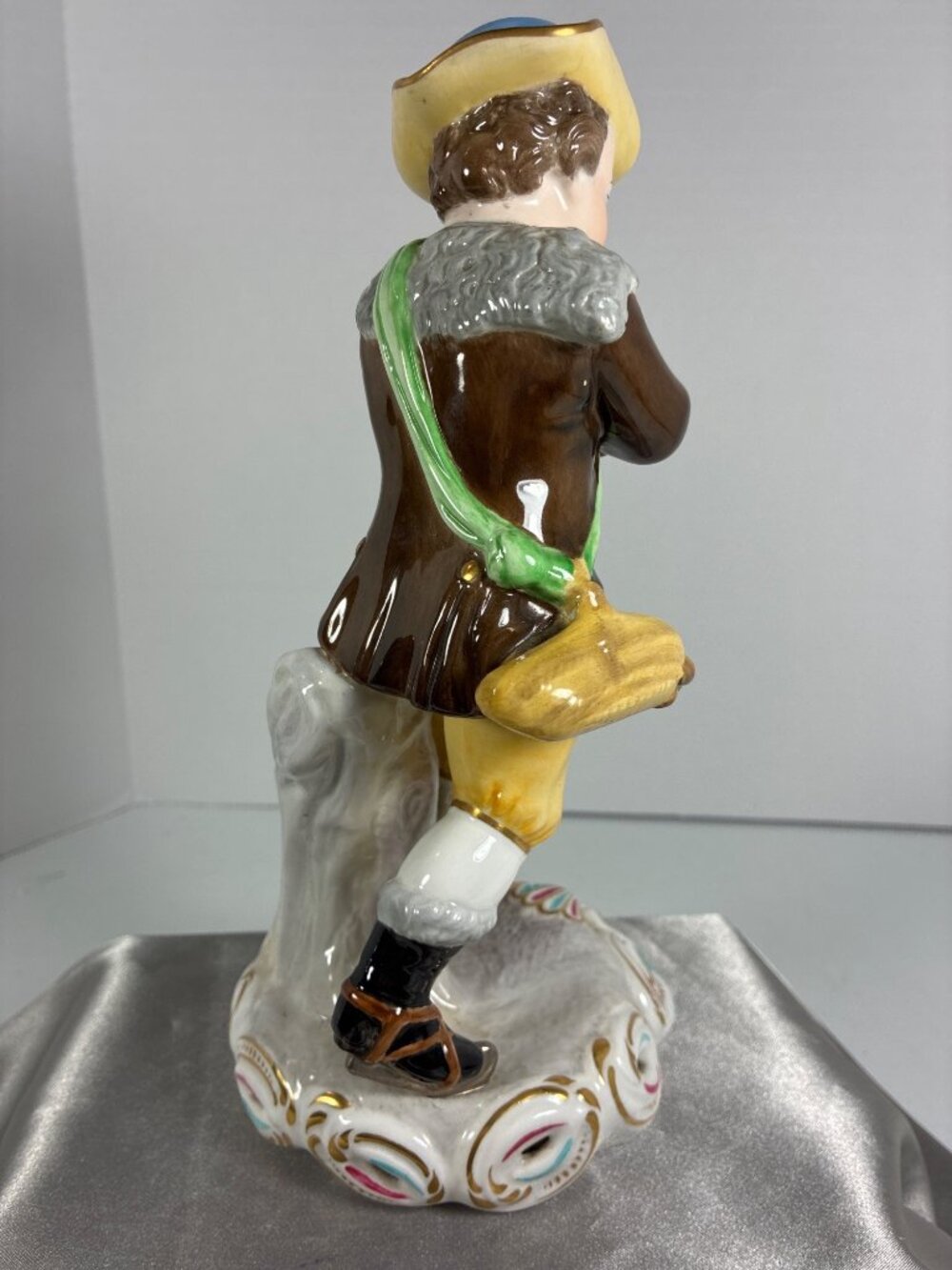 Vintage Winterling Germany Gentleman Figurine Brown Coat Rococo Porcelain Figure - Picture 7 of 14
